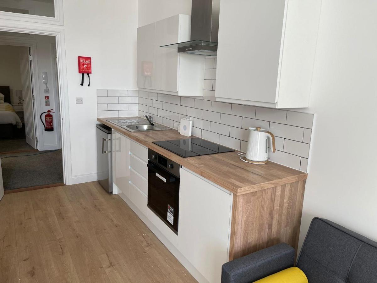 Brand New Montrouge Apartments - Perfect Location!! Portsmouth Exterior foto